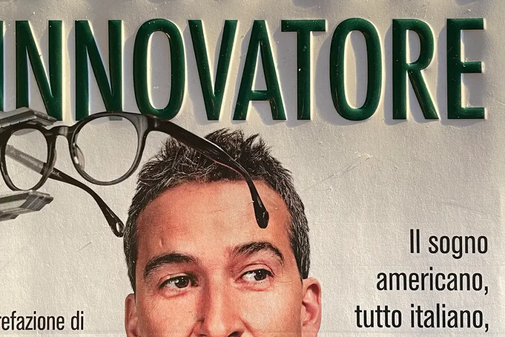 dettaglio di copertina - Le Avventure di un Innovatore - la storia di Yoox e di Federico Marchetti (Longanesi)